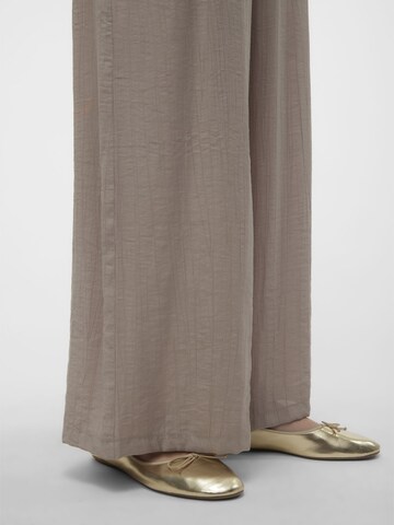 VERO MODA Wide Leg Bukser 'GAJA' i grå