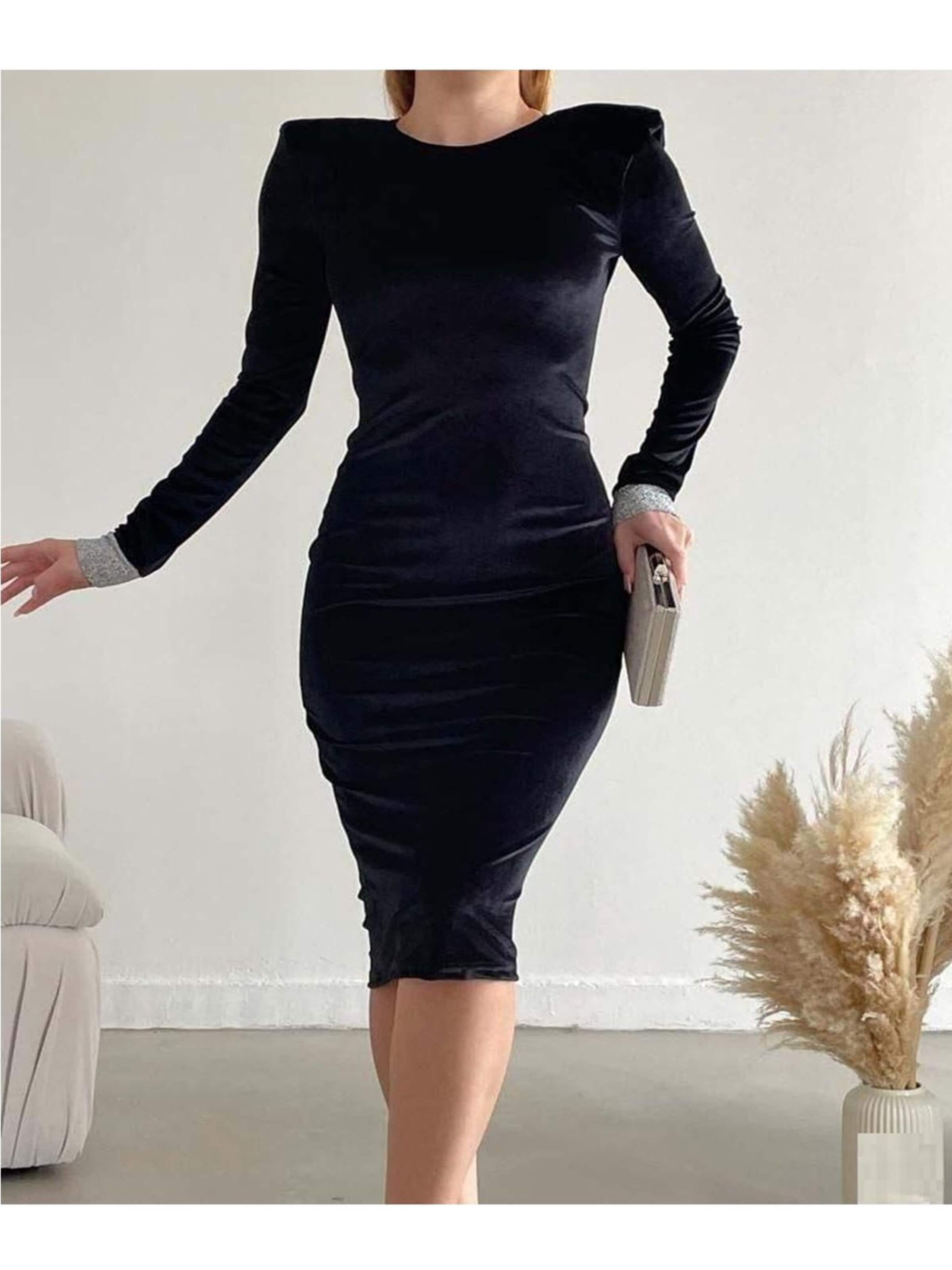 WOMAN VISION Šaty – černá