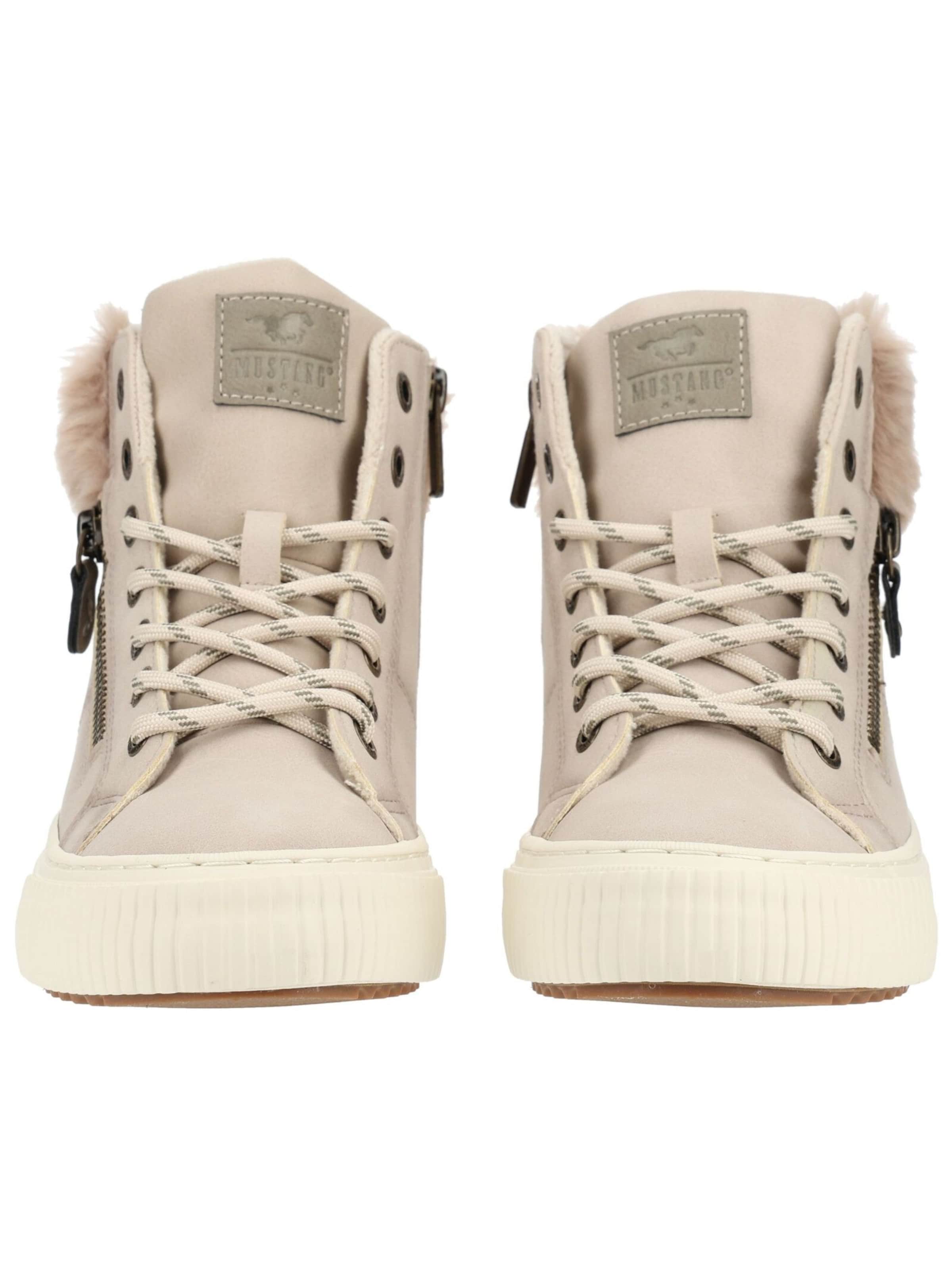 Bottines à lacets MUSTANG en beige