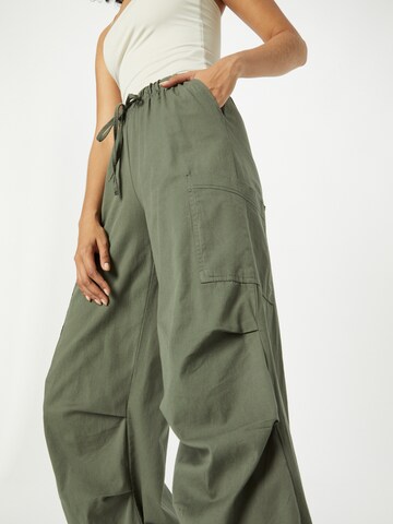 Sublevel Loose fit Pants in Green