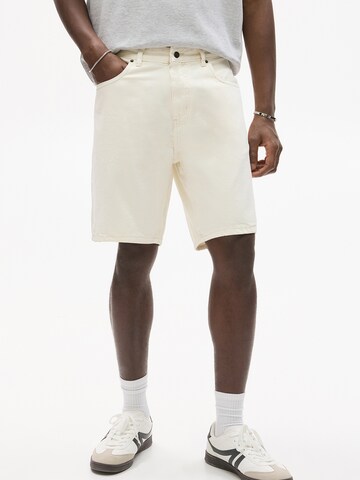 Pull&Bear Loose fit Jeans in Beige: front