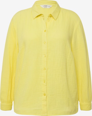 Angel of Style Blouse in Yellow: front