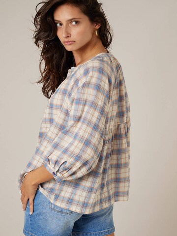 Chemisier 'Elleni' Deeluxe en bleu