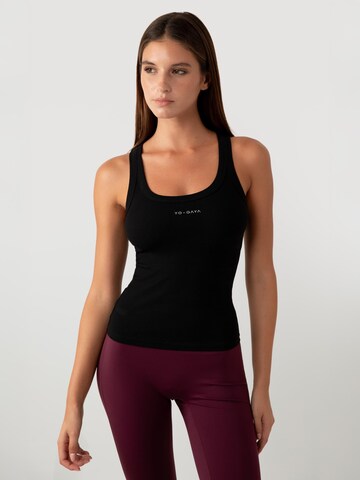 YO-GAYA Top 'Ribbed' in Zwart