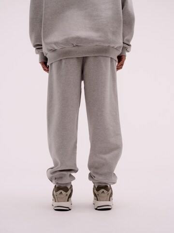 Pacemaker Tapered Trousers 'Mio' in Grey
