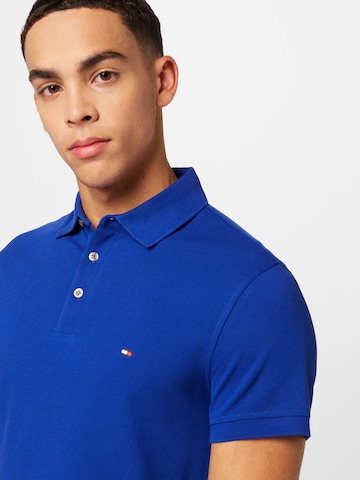 TOMMY HILFIGER Poloshirt in Blau