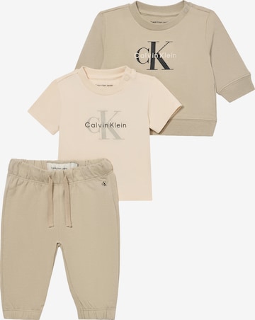 Calvin Klein Jeans - Conjunto en gris: frente