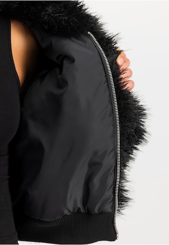 ALPHA INDUSTRIES - Casaco meia-estação 'Cwu-45' em preto