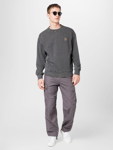 Carhartt WIP Sweatshirt 'Nelson' in Zwart