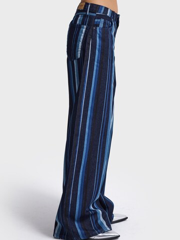 IT'S BASIC Baggy Jeans 'STRIPED SUPER BAGGY MID RISE JEANS'‌‌‌‌‌ in Blau