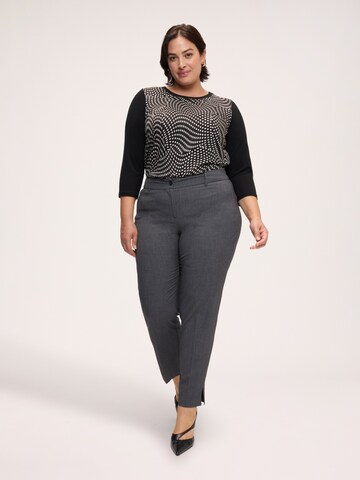 Coupe slim Pantalon Fiorella Rubino en gris