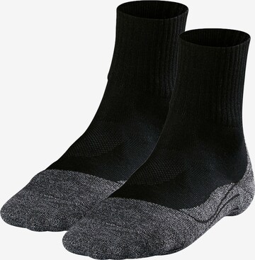 FALKE Athletic Socks in Black: front