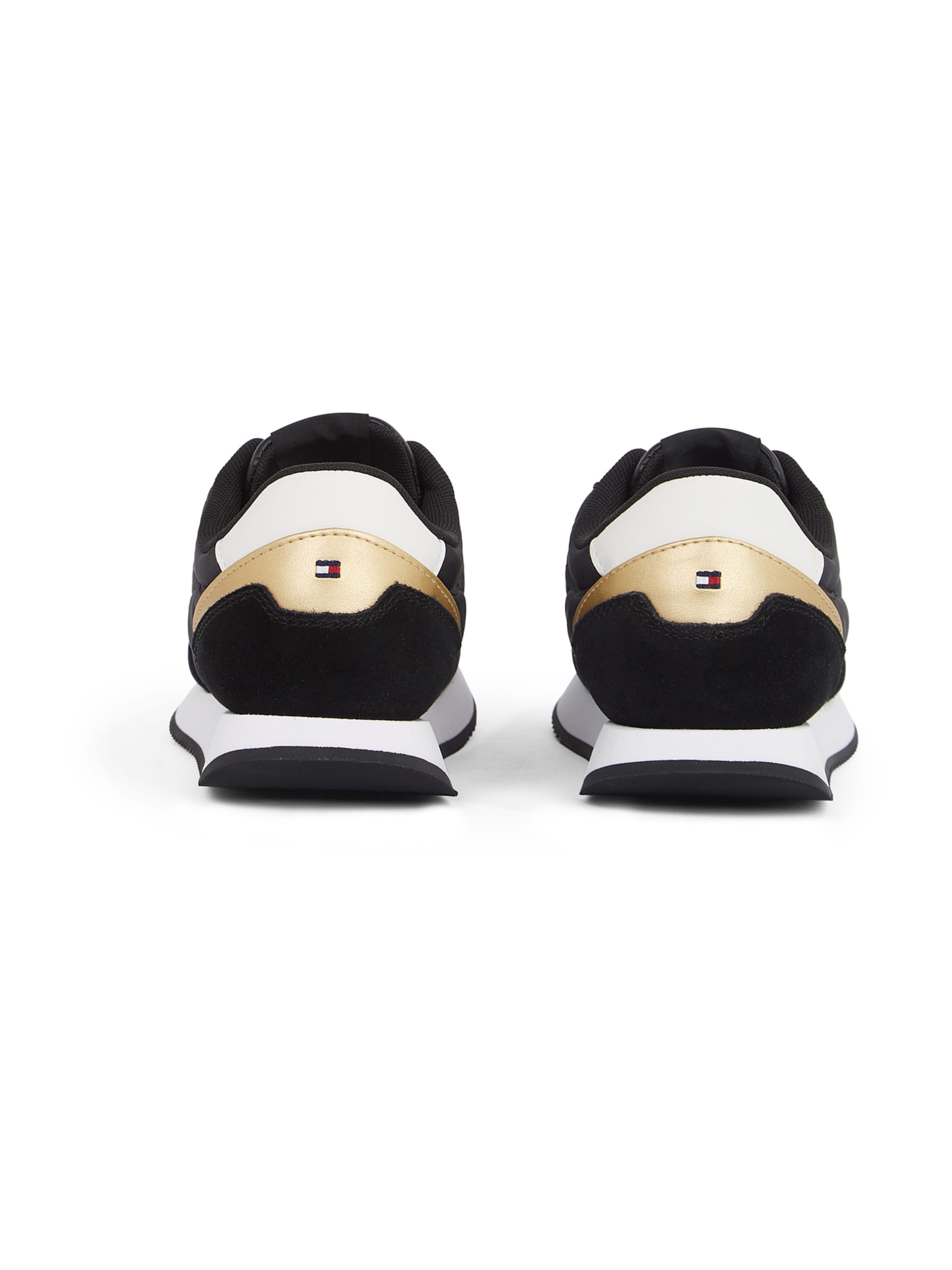 TOMMY HILFIGER Σνίκερ χαμηλό 'Essential' σε μαύρο