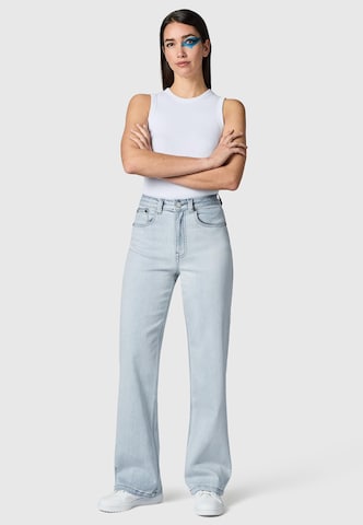 Loosefit Jean 'Eklipsa' Peak Time en bleu