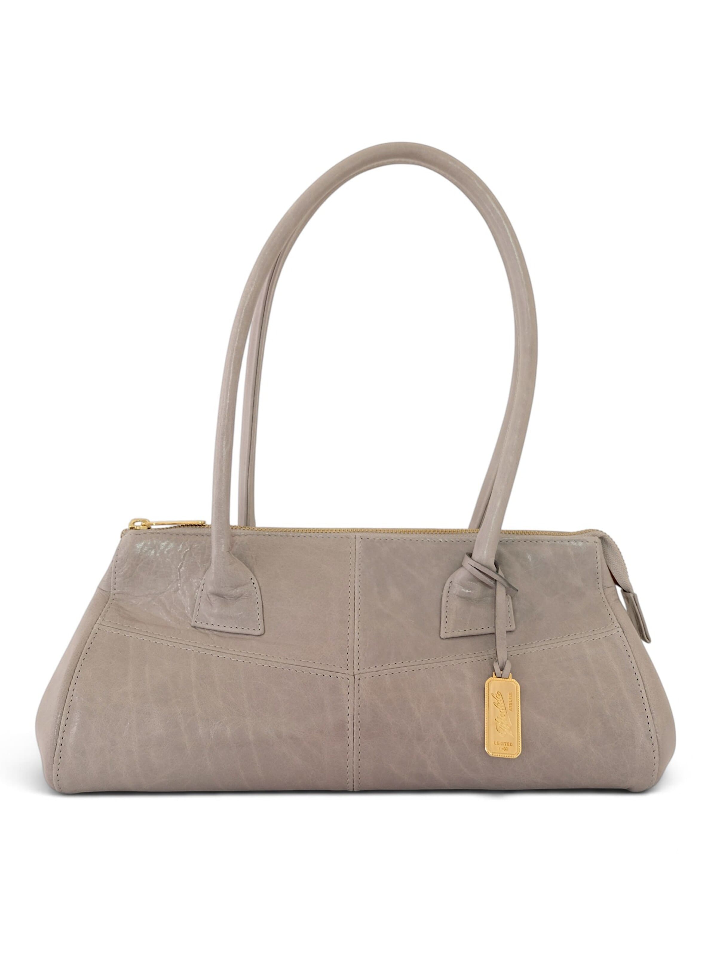 Atelier Medida Schultertasche 'East West Leather Bag'‌‌‌‌‌‌‌‌‌ in Grau: Vorderseite