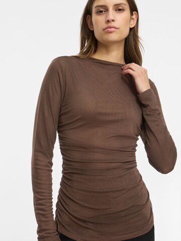 T-shirt 'VIFunda' VILA en marron