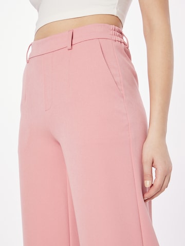 rožinė OBJECT Plačios klešnės Kelnės 'Lisa'