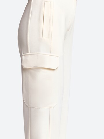 Regular Pantalon cargo Rich & Royal en blanc