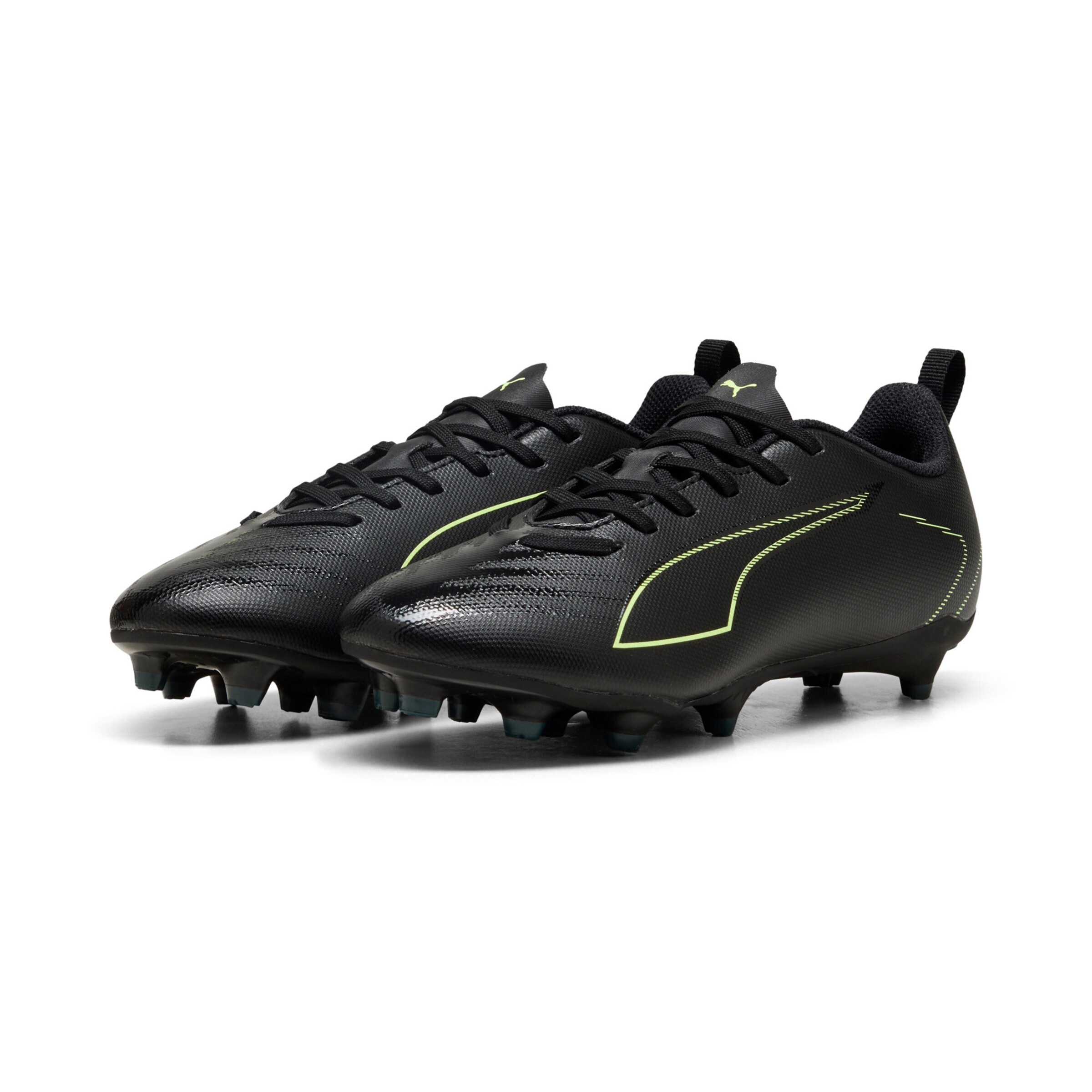 PUMA Athletic Shoes 'Ultra 6 Play' in Black