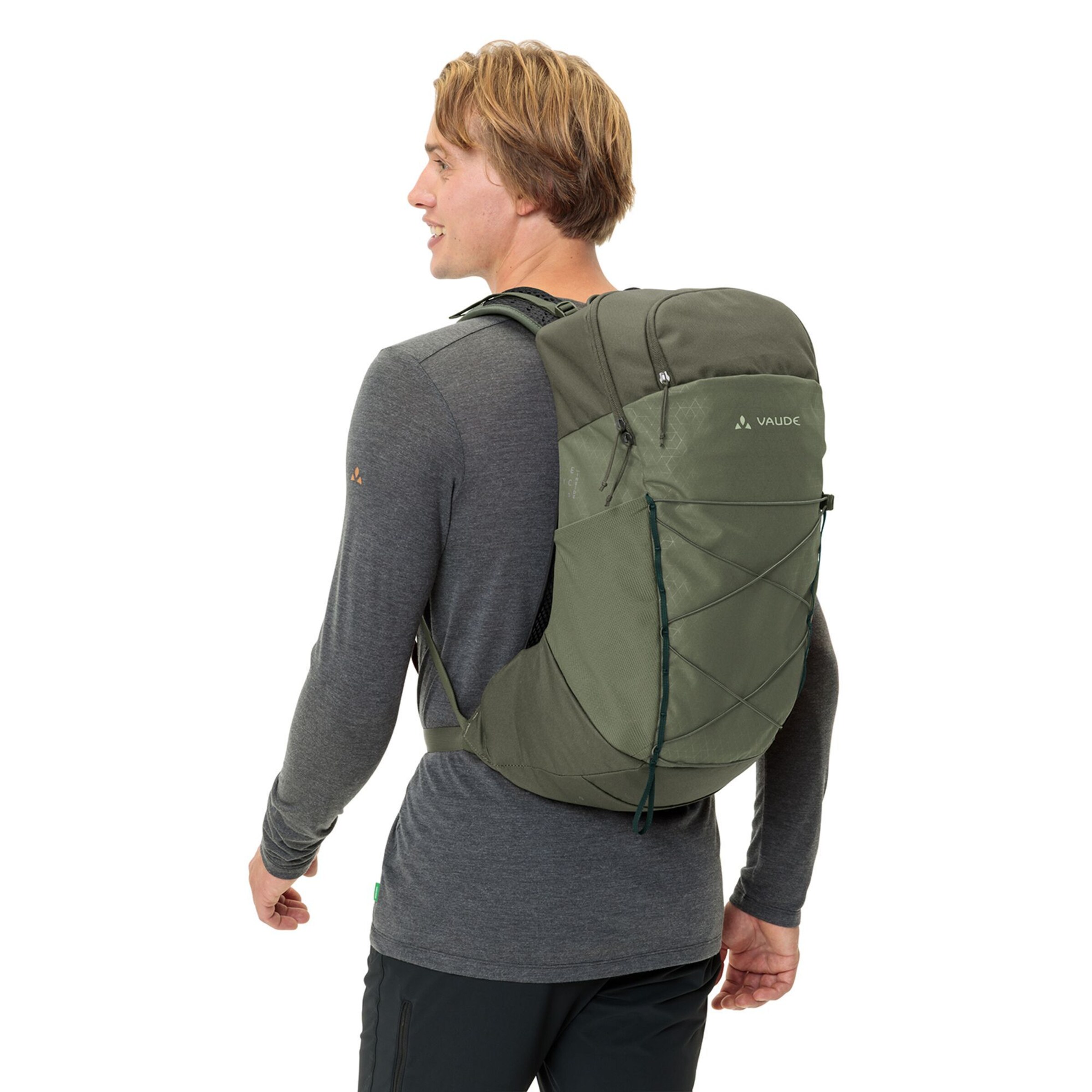 VAUDE Sports Backpack 'Agile Air 20' in Green