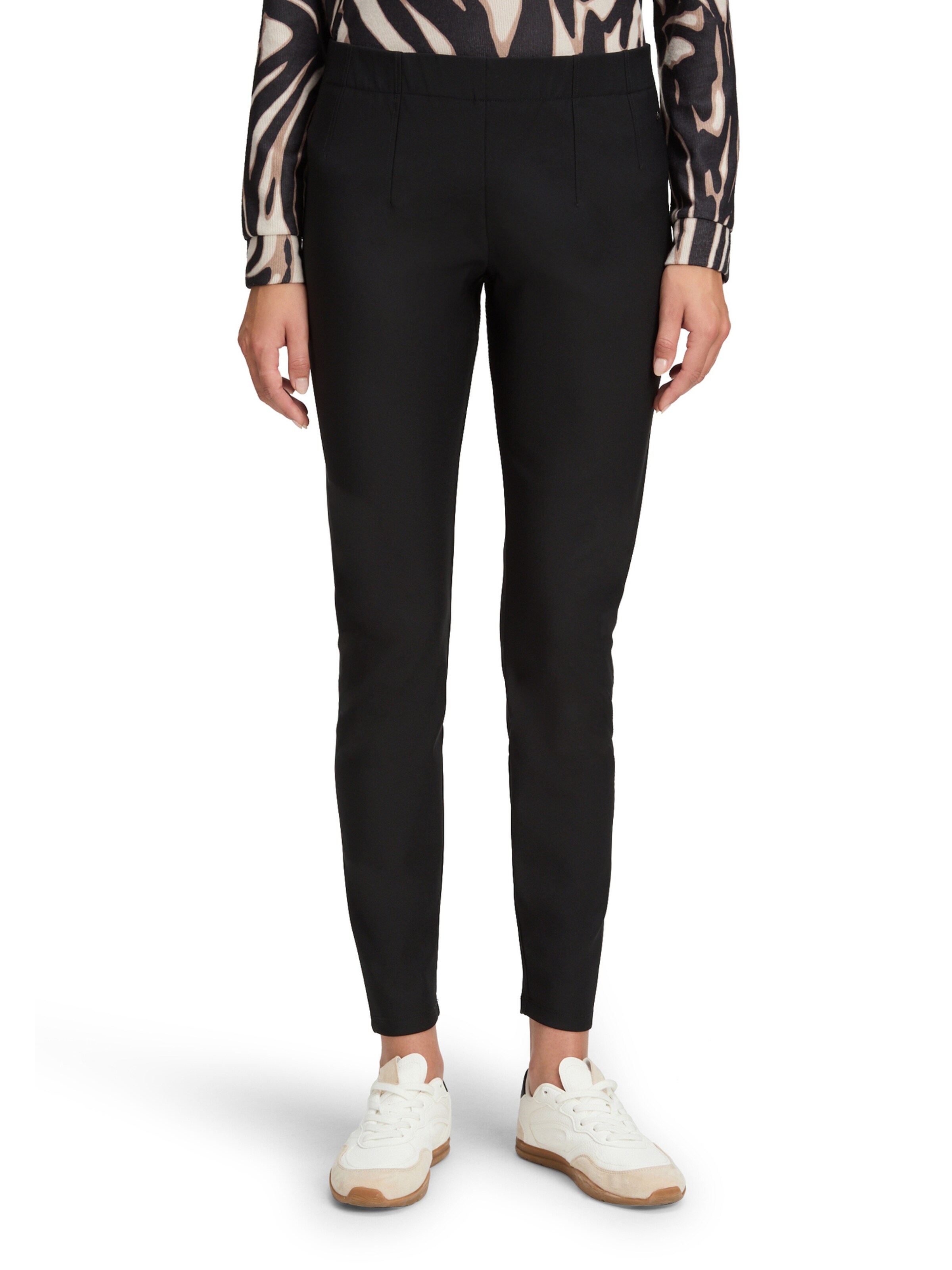 Betty & Co Skinny Leggings in Schwarz: Vorderseite