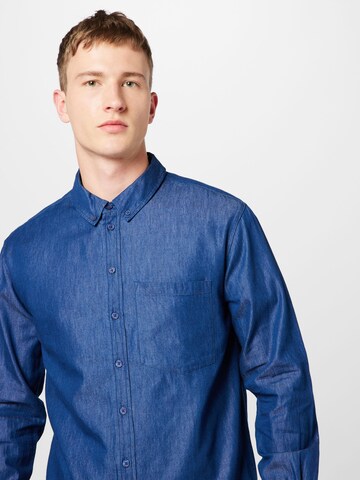 Regular fit Camicia 'Ivan' di ABOUT YOU in blu