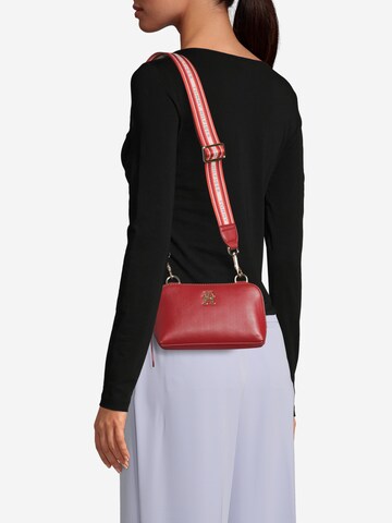 TOMMY HILFIGER Crossbody Bag in Red