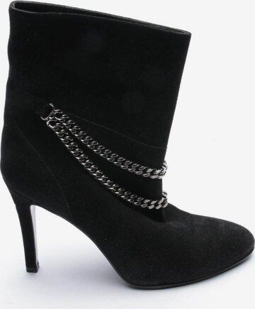 Saint Laurent Dress Boots in 35,5 in Black: front