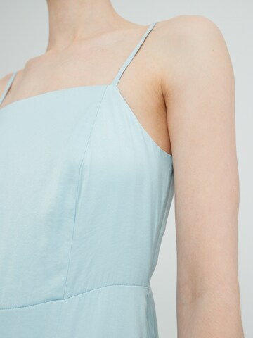 EDITED Dress 'Linn' in Blue