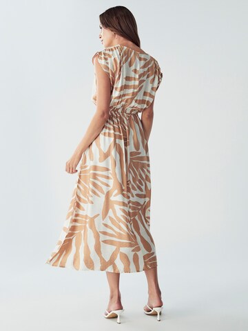 Willa Jurk 'Carol' in Wit: terug