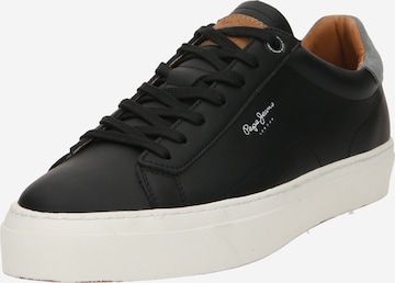 Baskets basses 'YOGI' Pepe Jeans en noir : devant