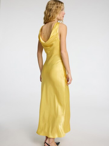 SELECTED Dress in Yellow
