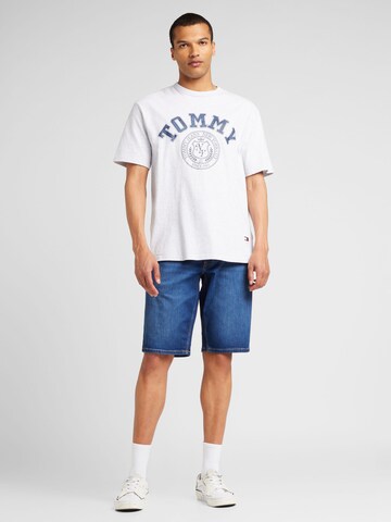 Tommy Jeans T-Shirt in Grau