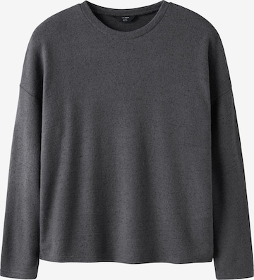 Pulover de la TWO SOON pe gri: față