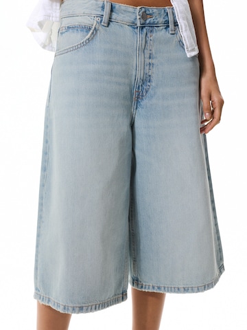 Pull&Bear Baggy Shorts in Blau