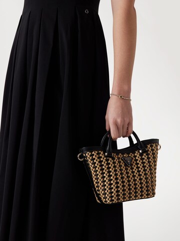 GUESS Handtas 'Atalia' in Zwart