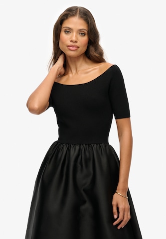 Superdry Jurk in Zwart