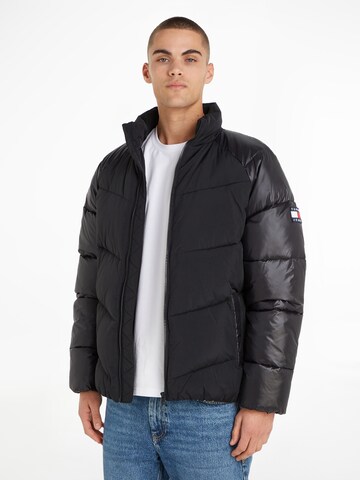 Tommy Jeans Winter Jacket in Black: front