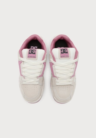 DC Shoes Matalavartiset tennarit 'STAG' värissä lila