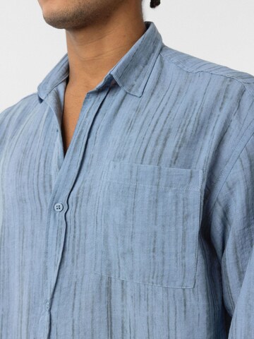Dandalo Comfort fit Button Up Shirt in Blue