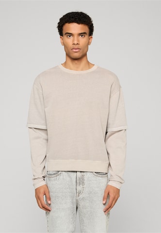 Urban Classics - Camiseta en gris: frente