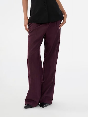 modström Laiad sääred Viikidega püksid 'Gale', värv punane: eest vaates