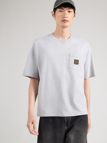 LEVI'S ® Póló 'WORKWEAR' - szürke: elől