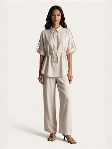 MSN Collection - Roupa de casa em bege: frente