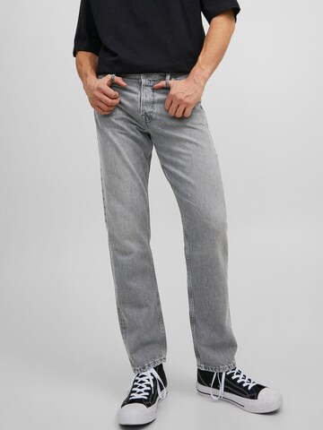 JACK & JONES Loosefit Jeans 'Chris' in Grijs: voorkant