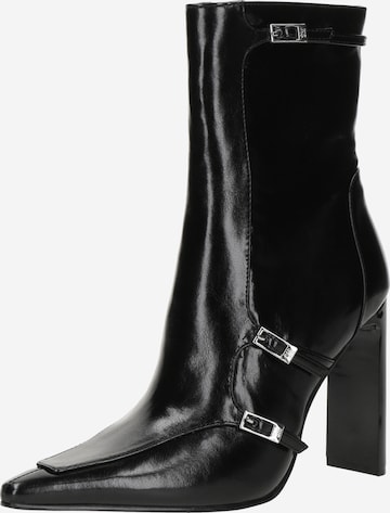 Stivaletto 'Fastened' di STEVE MADDEN in nero: frontale