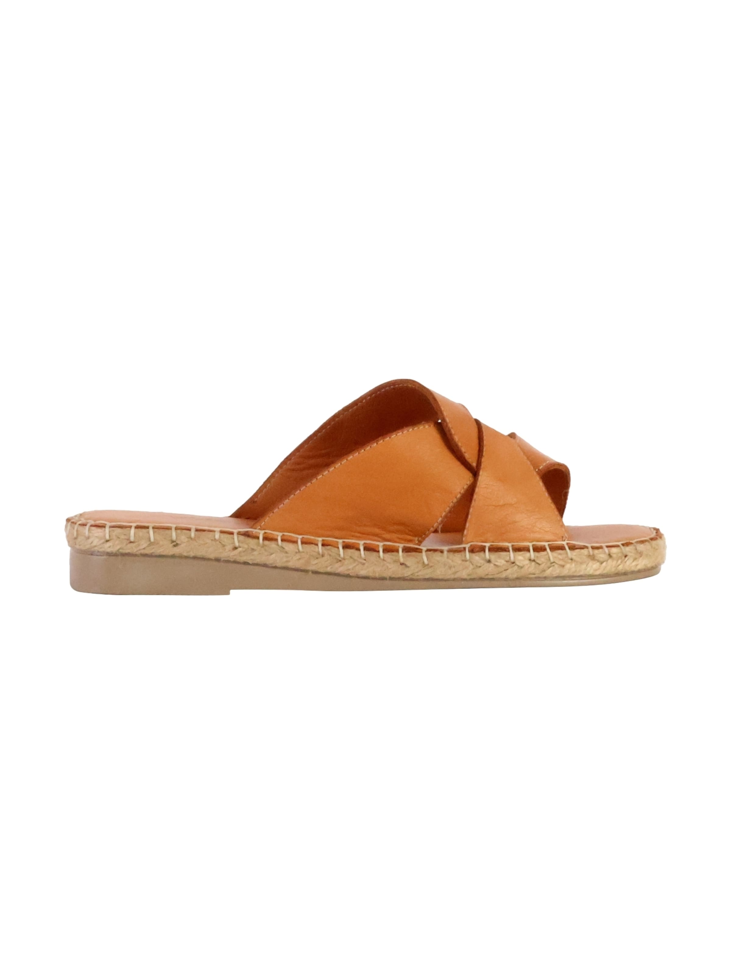 Sandales 'Flache Sandale aus TDF-Leder Alénoa' The Divine Factory en or