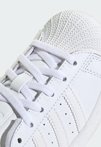 ADIDAS ORIGINALS Sneaker 'Superstar II' in Weiß