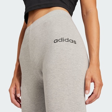 ADIDAS SPORTSWEAR Skinny Sportnadrágok 'Essentials' - szürke