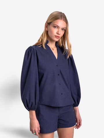 THE-ARE - Blusa en azul